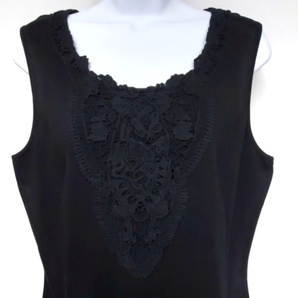 Crochet Lace Trimmed Tank Top